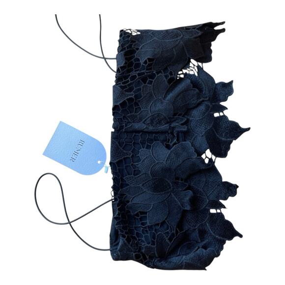 NWT Rumer The Label Tropez Crop Top in Black Floral Lace Crochet Size Medium - Picture 2 of 6